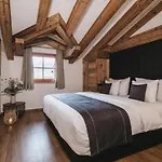 Vaya Apartment