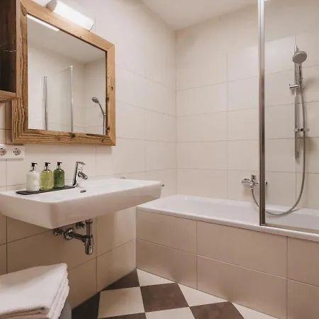 Apartment Vaya Inklusive Zell Am Sommer Karte Kaprun