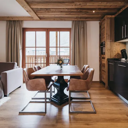 Apartment Vaya *